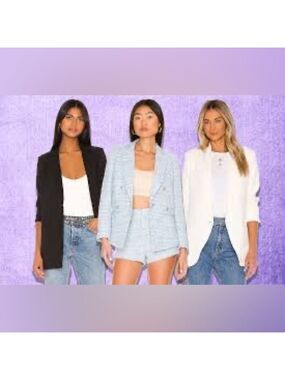 WOMEN'S COATS, JACKETS, & BLAZERS (Category)